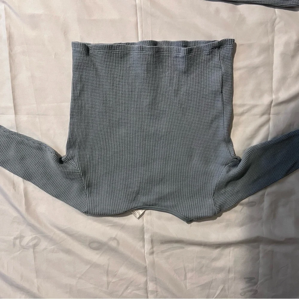 H&M Light Blue Waffled Cotton Set in Size 2T